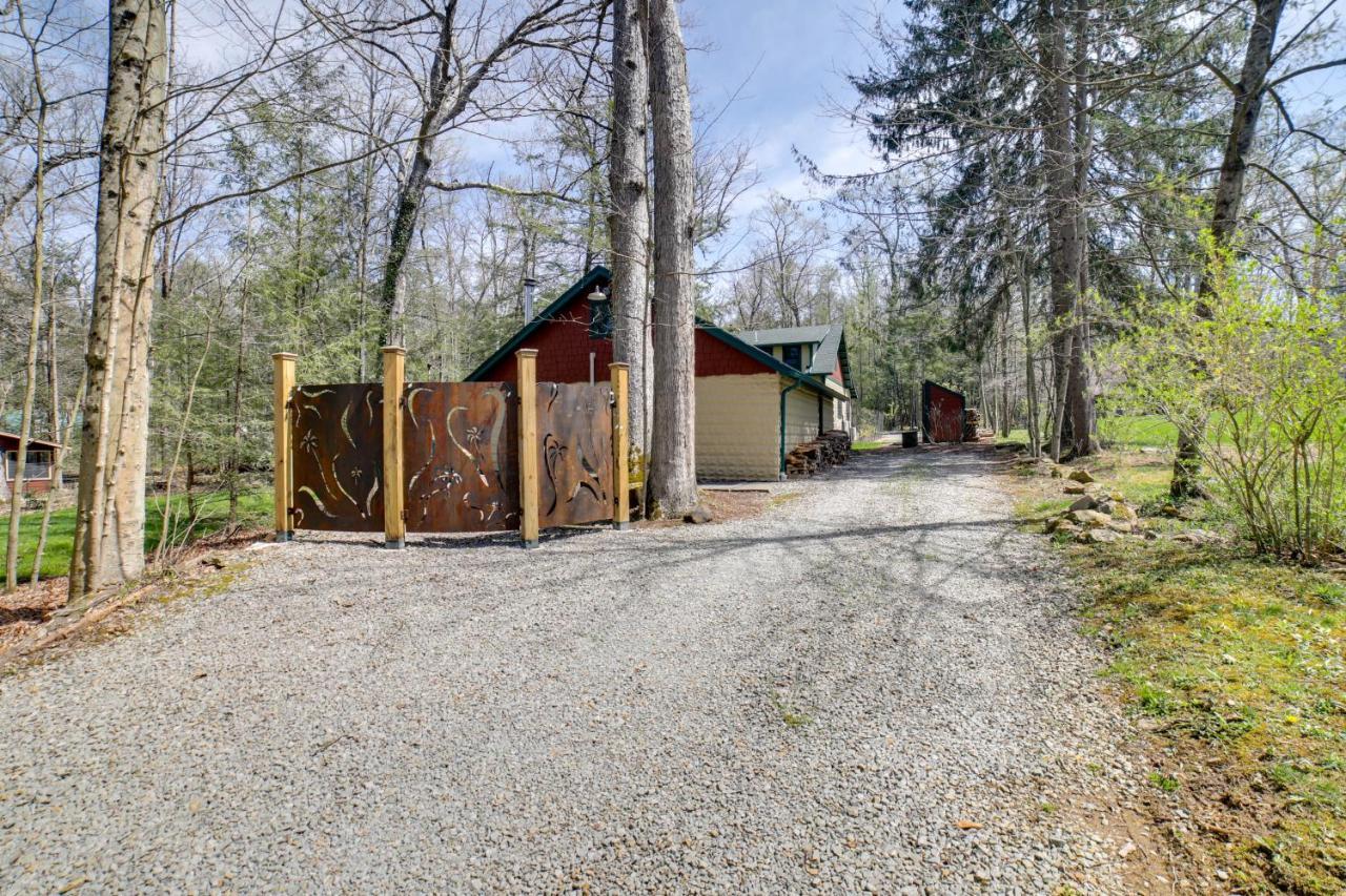 Pet-Friendly Pennsylvania Vacation Rental With Pool! Laughlintown Exterior foto